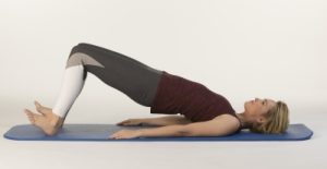 Gymnastik hilft gegen Rückenschmerzen