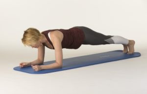 Gymnastik kann bei Rückenschmerzen helfen