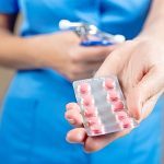 Antibiotika bei Durchfall sparsam einsetzen.