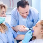 Was tun, wenn Kinderzähne bröckeln